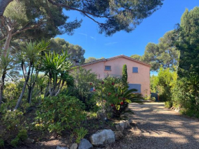Villa dans Quartier résidentiel de Portissol à 500m de la plage et petits commerces